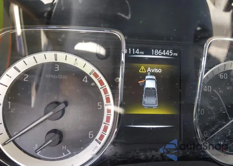 2017 Nissan Titan Xd Sv Diesel из США, поврежденный, VIN 1N6BA1F32HN558988